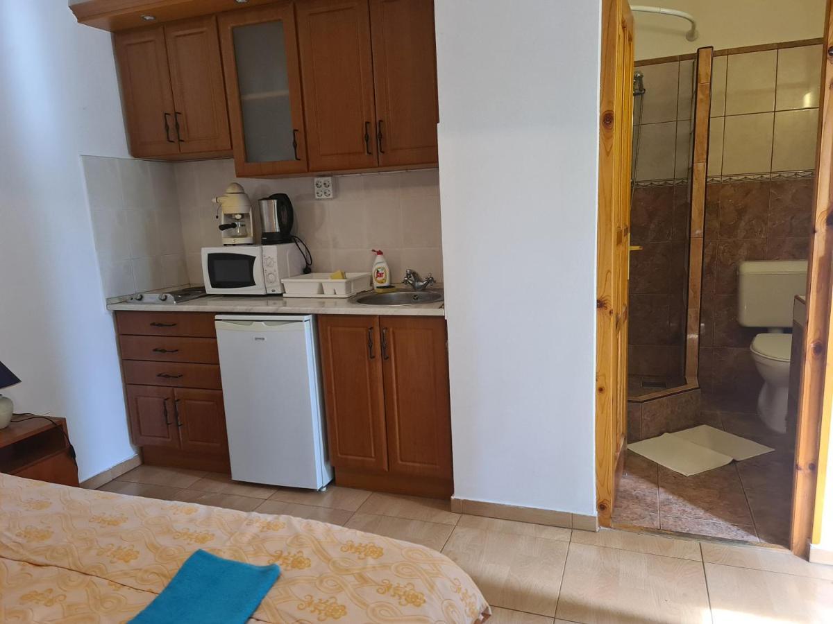 Mediterran Apartman Es Vendeghaz Hajdúszoboszló Dış mekan fotoğraf
