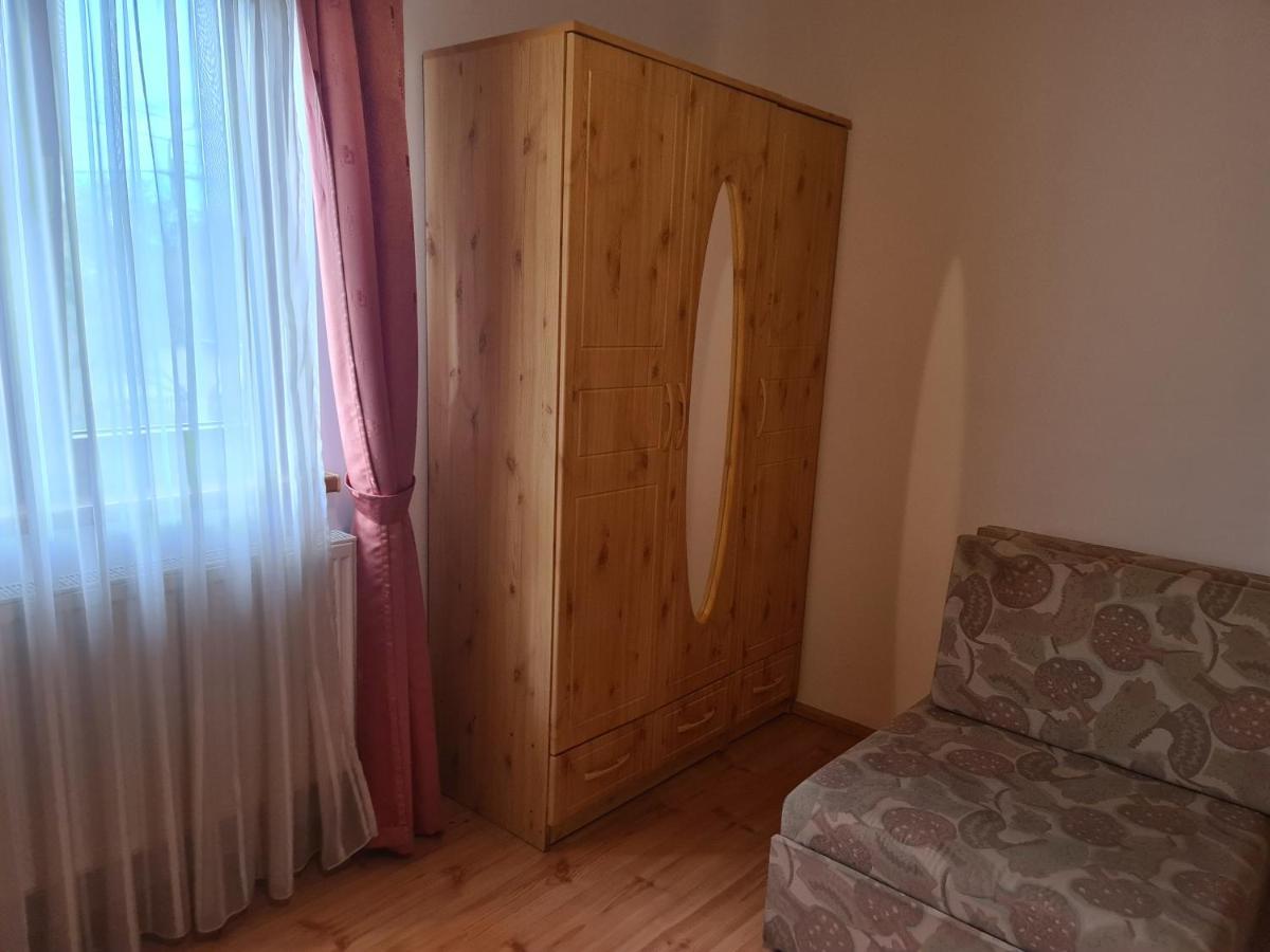 Mediterran Apartman Es Vendeghaz Hajdúszoboszló Dış mekan fotoğraf